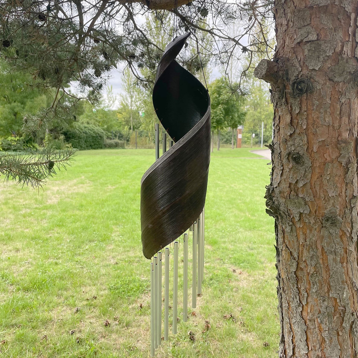 Campanillas de viento de hoja de coco - Natural & Chocolate