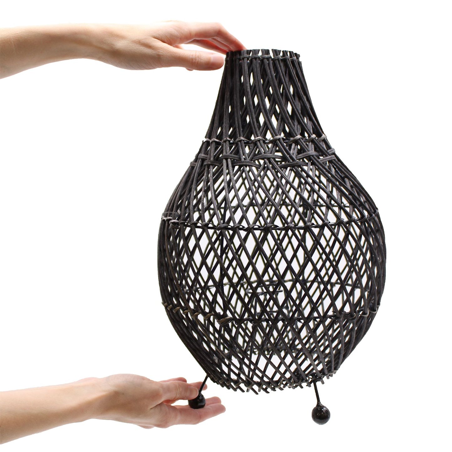 Lámpara de Mesa de Ratán negro – Trenzada | namariKS